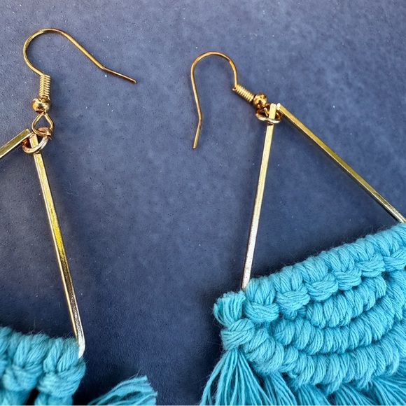 Macrame Crochet Blue Fringe Earrings - Picture 6 of 8